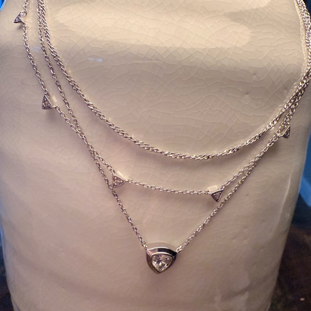 Kendra Scott Silver Layered Crystal Triangle Necklace NWT - Picture 15 of 15